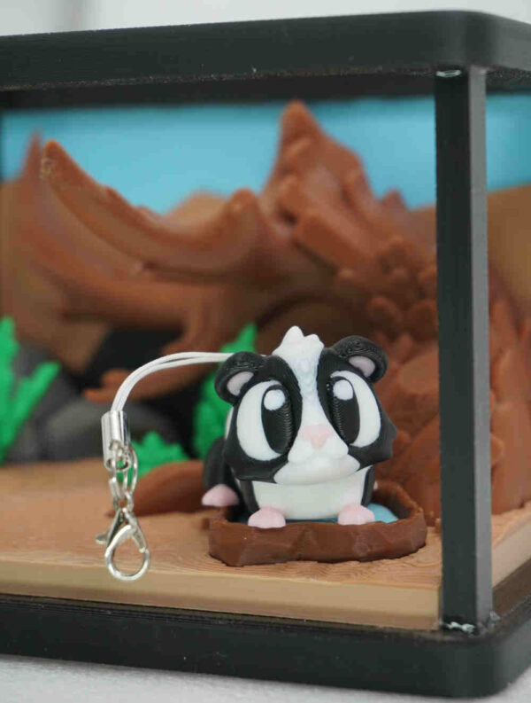Winnie the Guinea Pig keychain